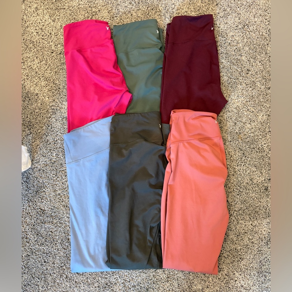 Six Old Navy Active Powerpress Leggings